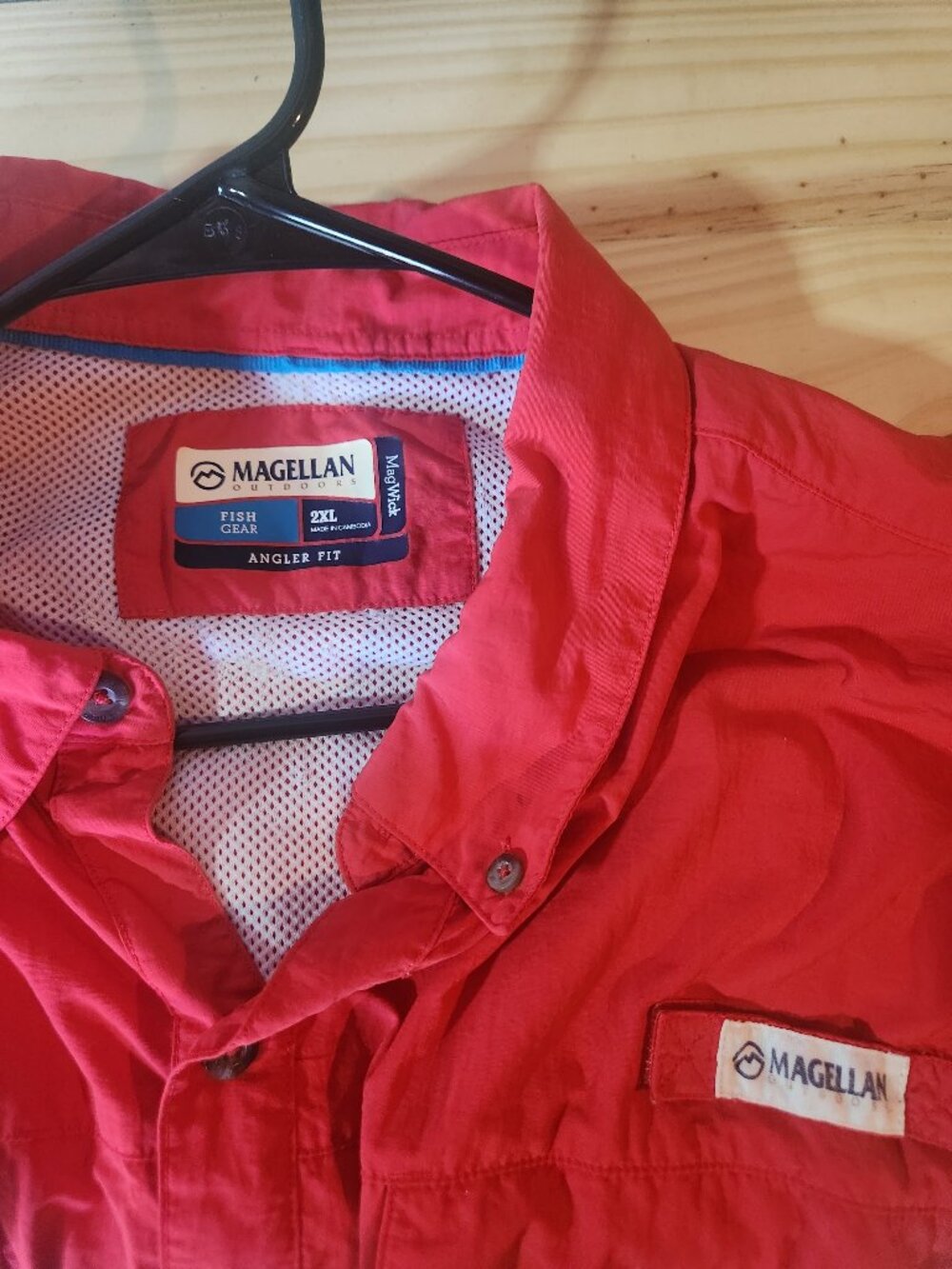 Magellan Fish Gear MagWick Men's 2XL Long Sleeve Vented Fishing Shirt Red